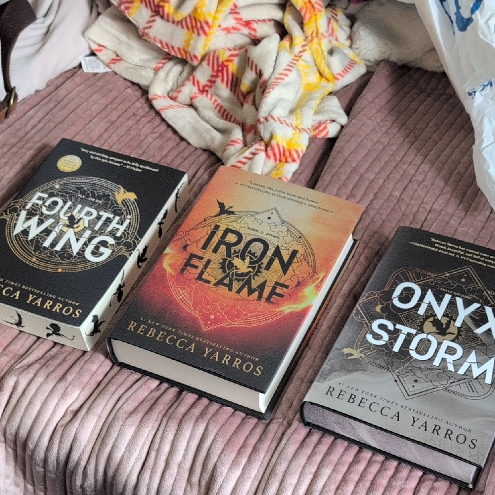 Rebecca Yarros Book Set - Fourth Wing, Iron Flame, Onyx Storm